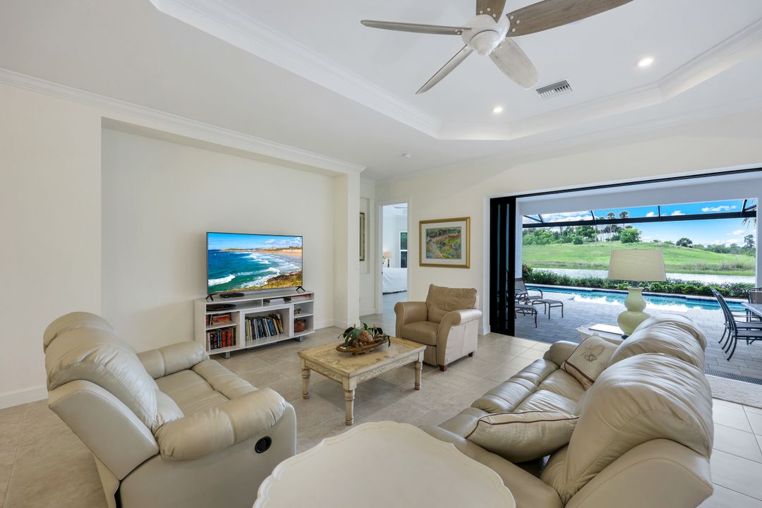 11641 Canal Grande Dr, Miromar Lakes, FL 33913