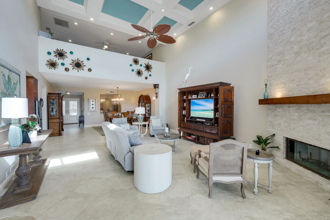 11594 Quail Village Way, Naples, FL 34119