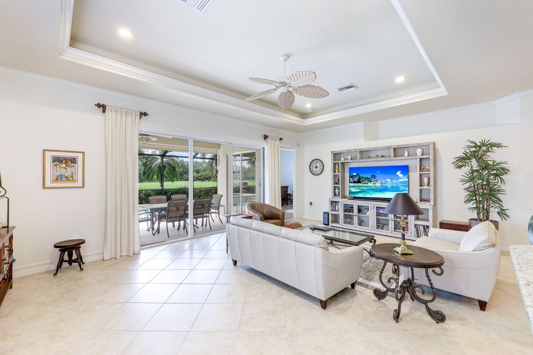 10491 Heritage Bay Blvd, Naples, FL 34120