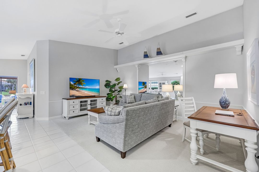 4142 Los Altos Ct, Naples, FL 34109