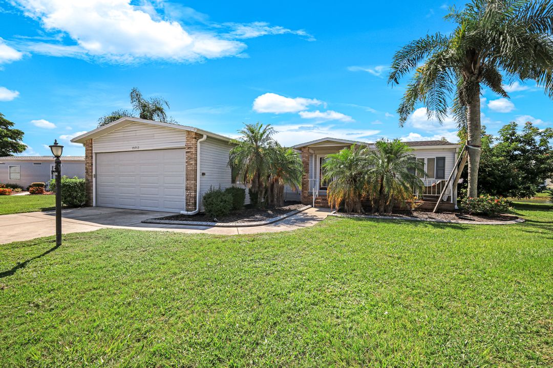19757 Frenchmans Ct, North Fort Myers, FL 33903