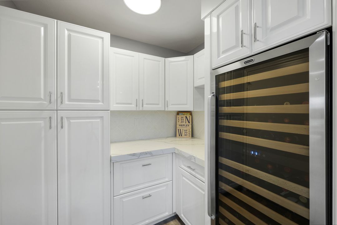 368 Germain Ave, Naples, FL 34108