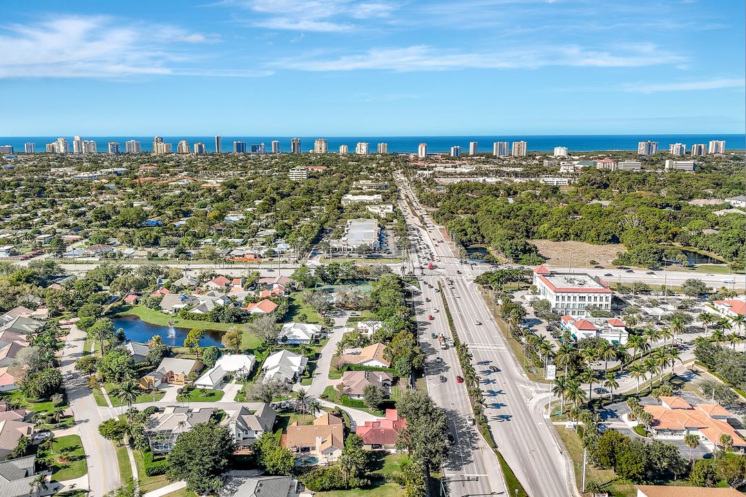 5138 Kristin Ct, Naples, FL 34105