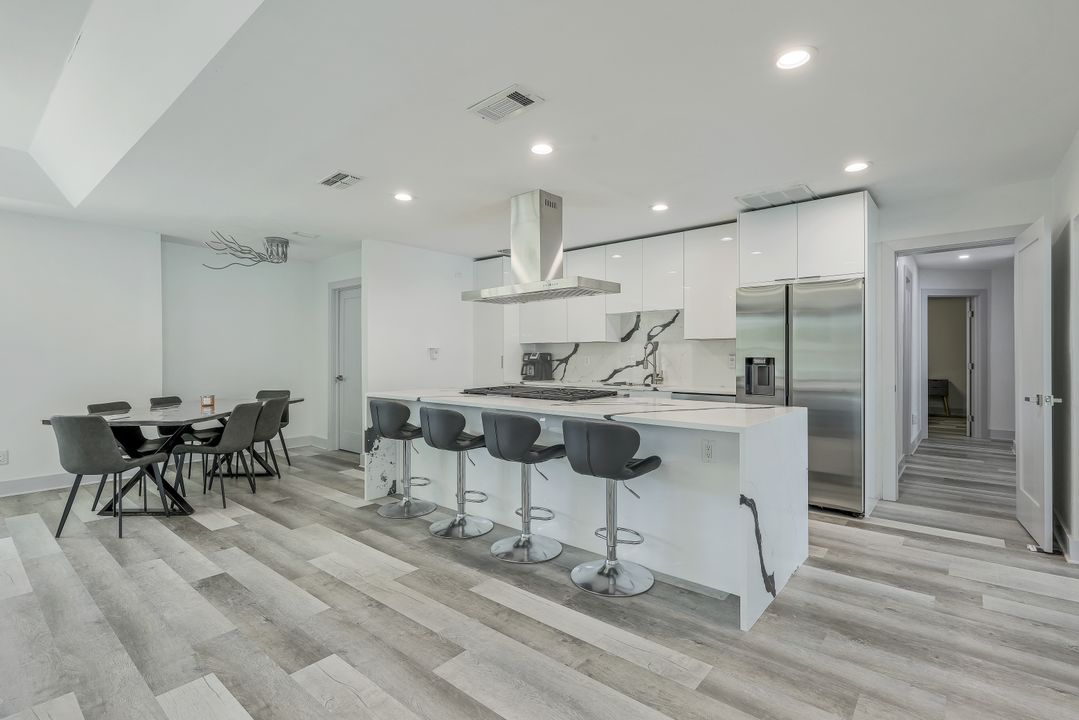 5308 Baypoint Ct, Cape Coral, FL 33904