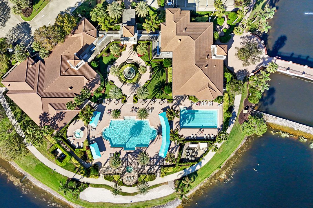 1654 Triangle Palm Terrace, Naples, FL 34119
