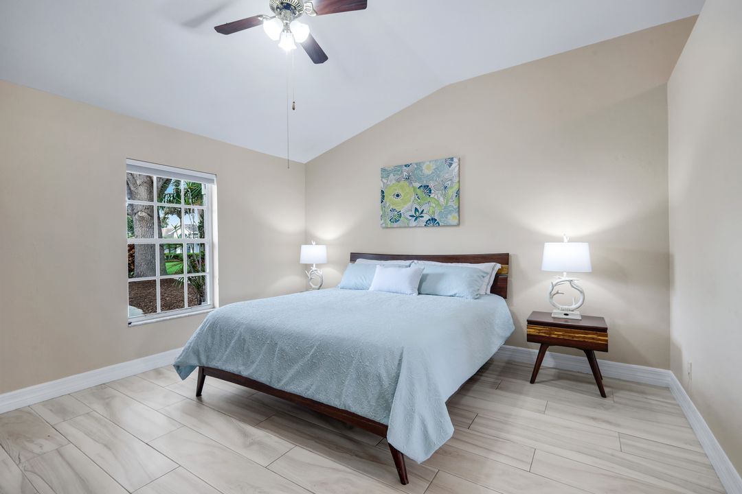 28820 Trenton Ct, Bonita Springs, FL 34134