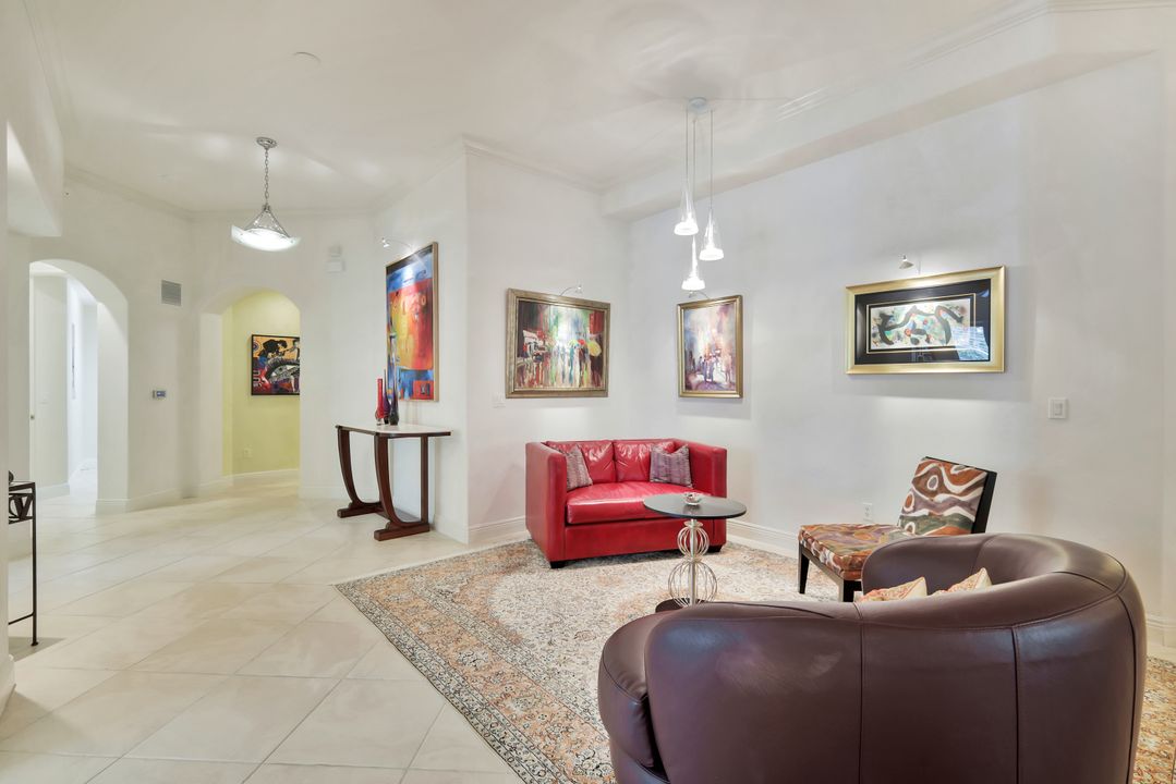 6501 Crown Colony Pl #102, Naples, FL 34108