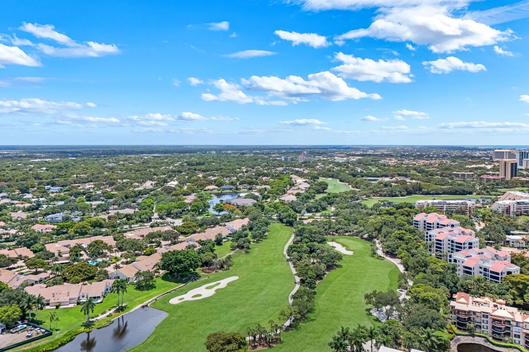 6619 Trident Way, Naples, FL 34108