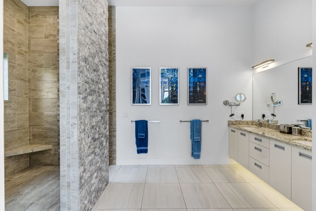 4408 SW 28th Pl, Cape Coral, FL 33914