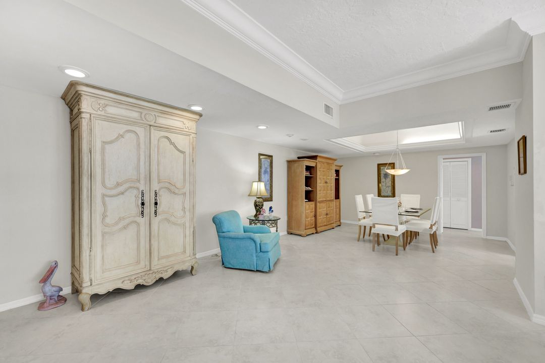 220 S Collier Blvd #PH C, Marco Island, FL 34145