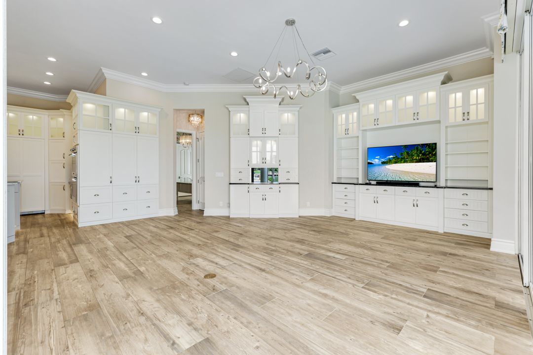 384 Mooring Line Dr, Naples, FL 34102
