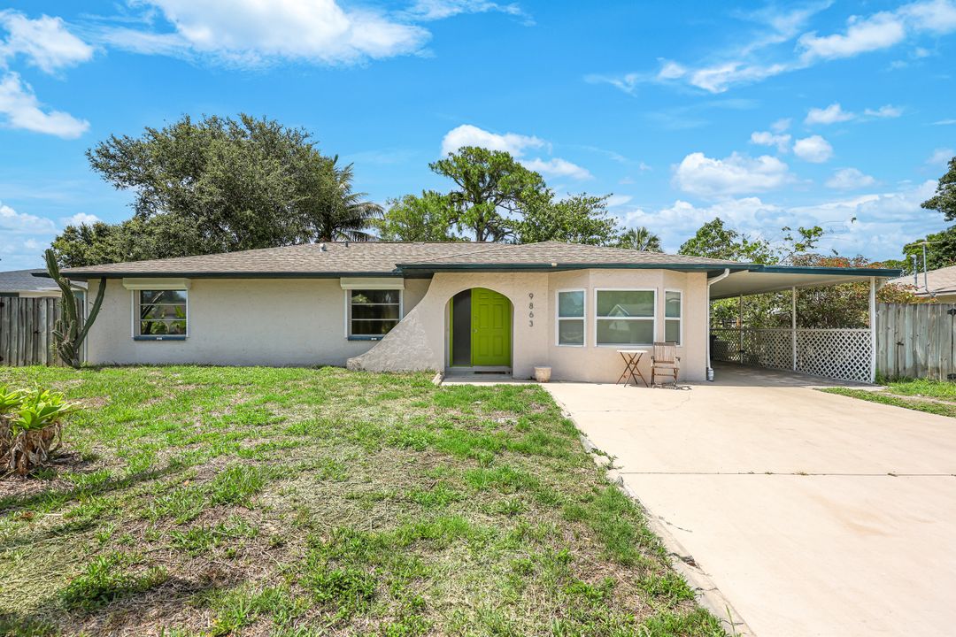 9863 Kentucky St, Bonita Springs, FL 34135