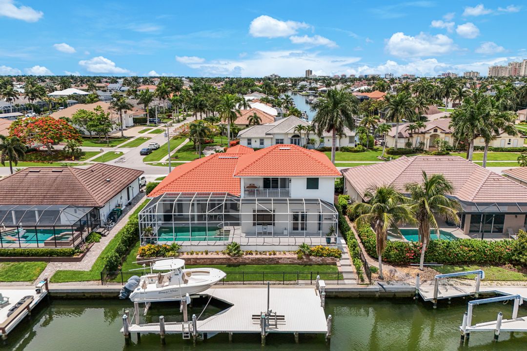 1148 Lamplighter Ct, Marco Island, FL 34145