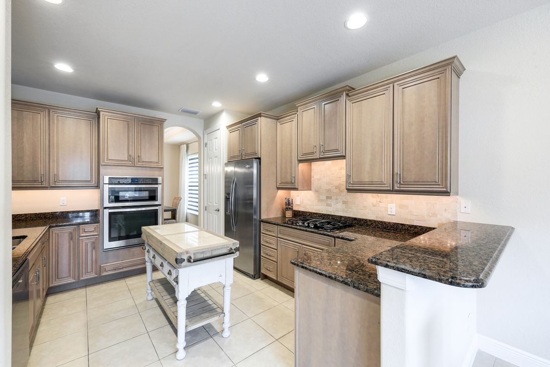 23432 Sanabria Loop, Bonita Springs, FL 34135