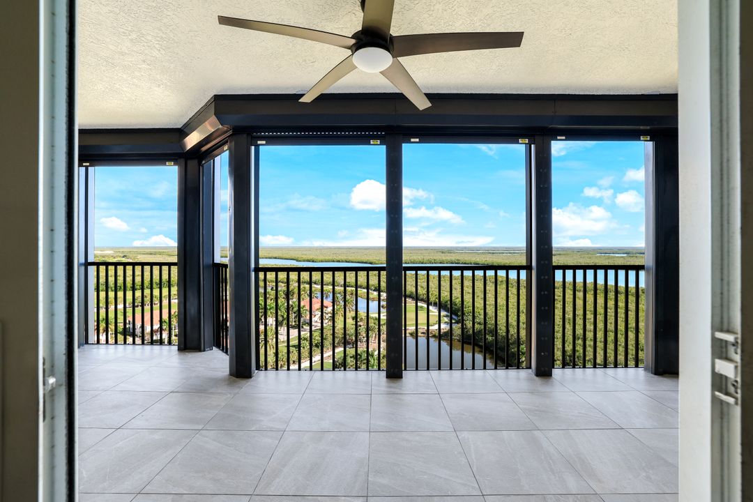 1060 Borghese Ln #1402, Naples, FL 34114