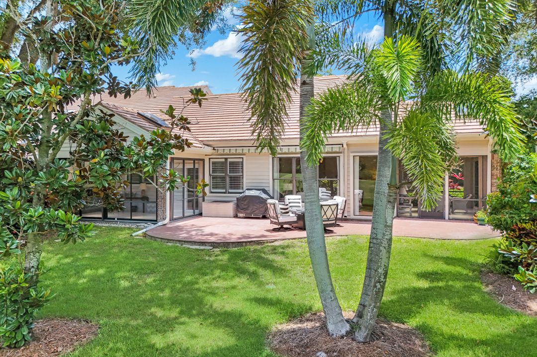 6619 Trident Way, Naples, FL 34108