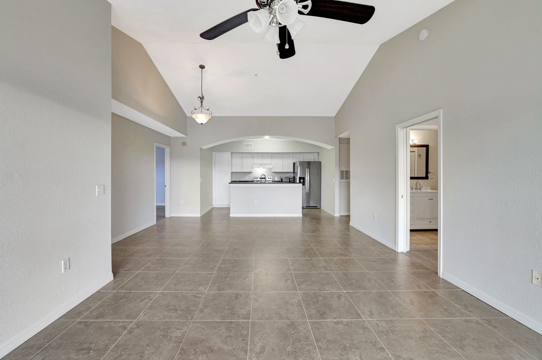 7965 Preserve Cir #732, Naples, FL 34119