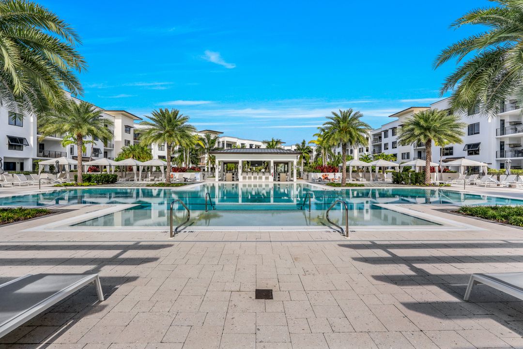 1111 Central Ave #514, Naples, FL 34102