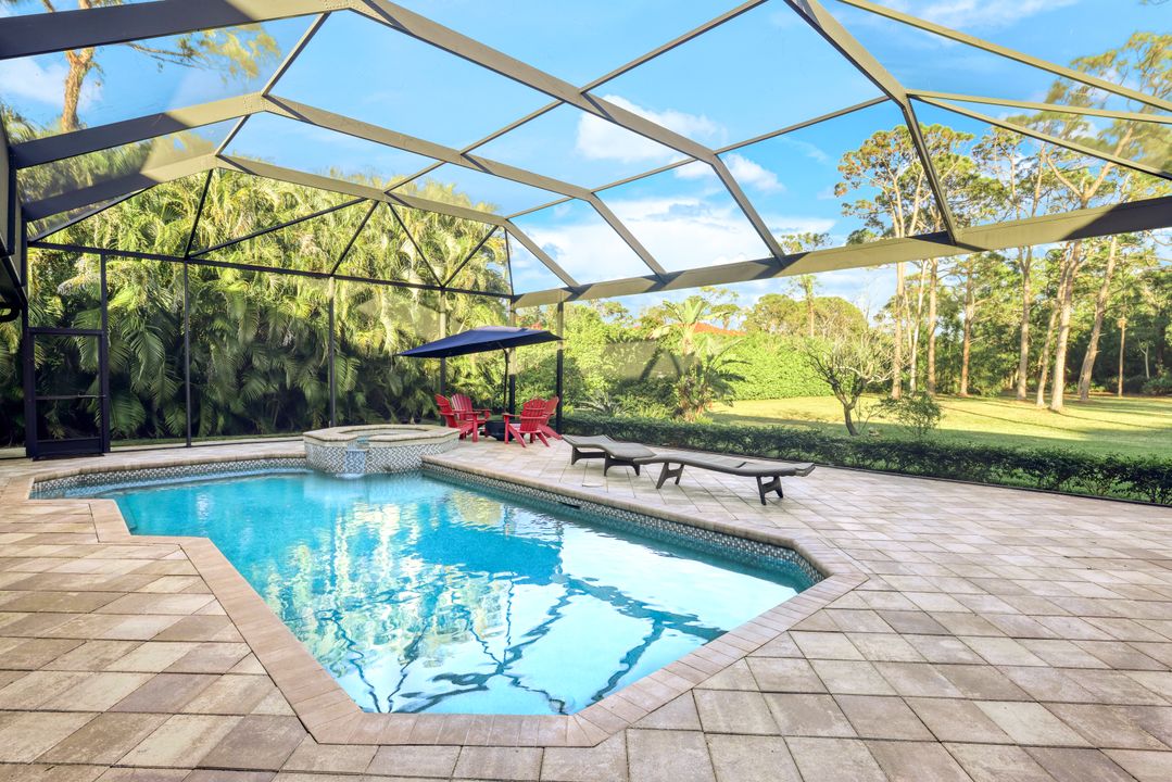 6516 Trail Blvd, Naples, FL 34108
