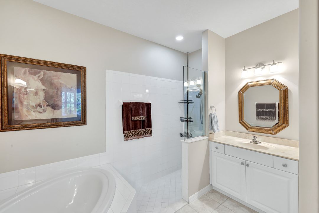 4685 Winged Foot Ct #103, Naples, FL 34112