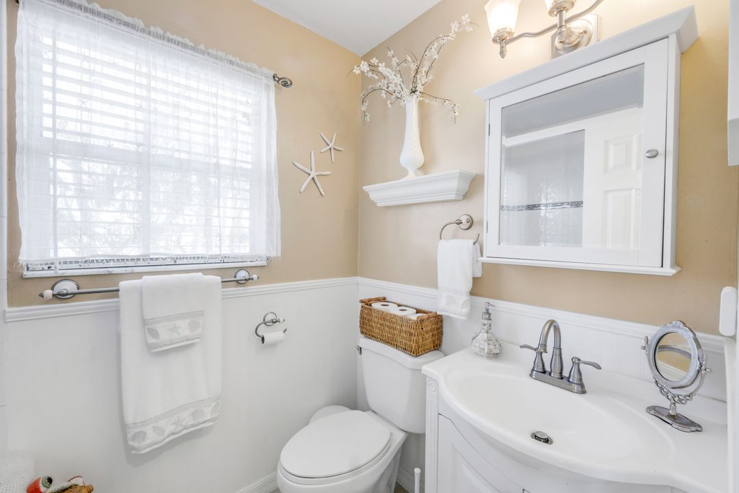 3232 Stabile Rd, Saint James City, FL 33956