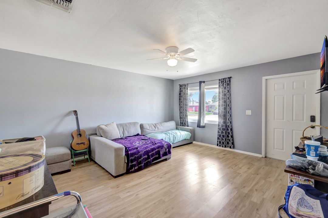 7481 Pebble Beach Rd, Fort Myers, FL 33967