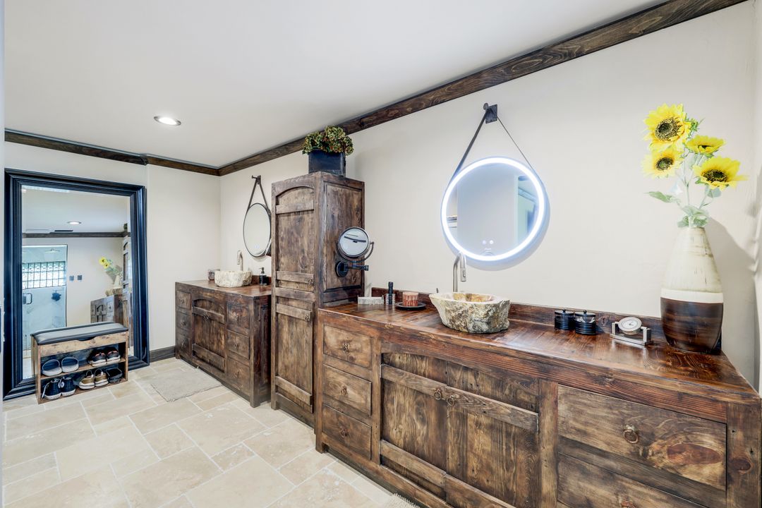 1838 Whitecap Cir, North Fort Myers, FL 33903