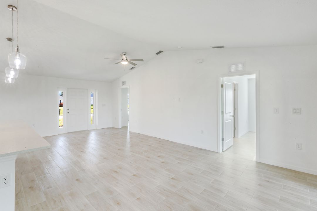 1828 NW 30th Terrace, Cape Coral, FL 33993