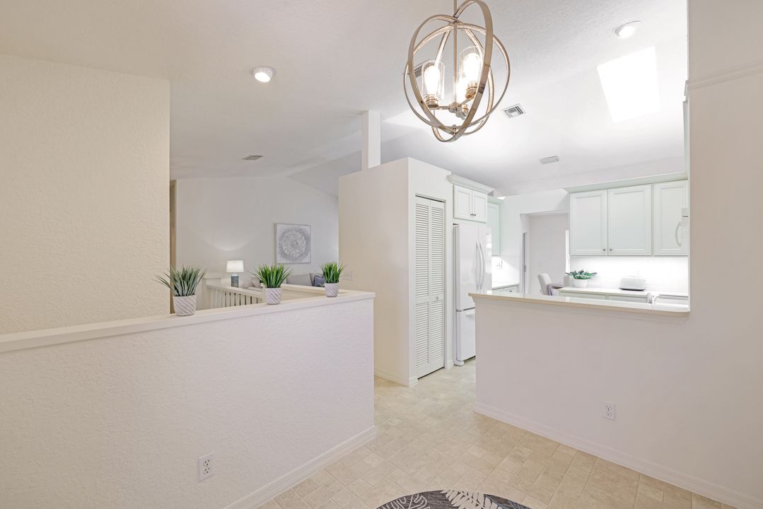 386 Emerald Bay Cir #G4, Naples, FL 34110