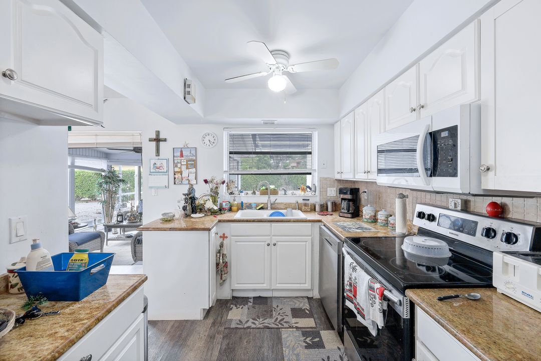 95 Greenbrier St, Marco Island, FL 34145