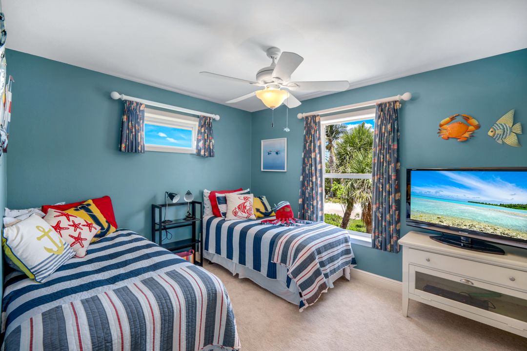 654 Sea Oats Dr, Sanibel, FL 33957