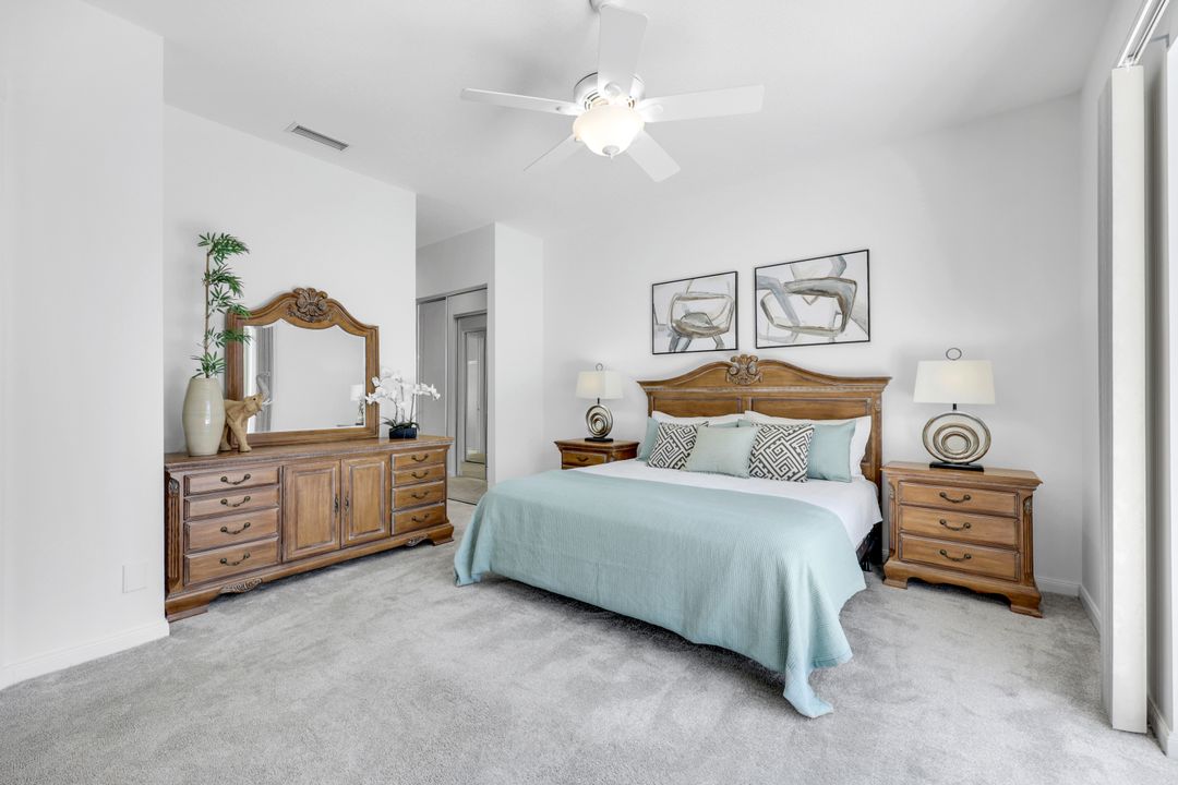 3730 Whidbey Way, Naples, FL 34119