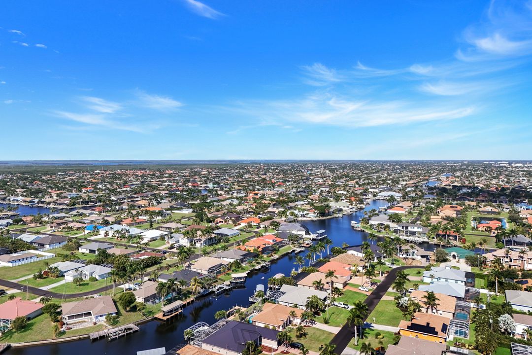 5321 SW 23rd Ave, Cape Coral, FL 33914