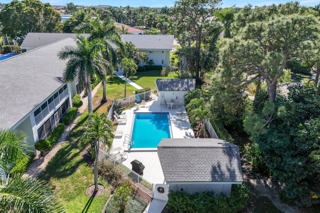 4126 Belair Ln #B10, Naples, FL 34103