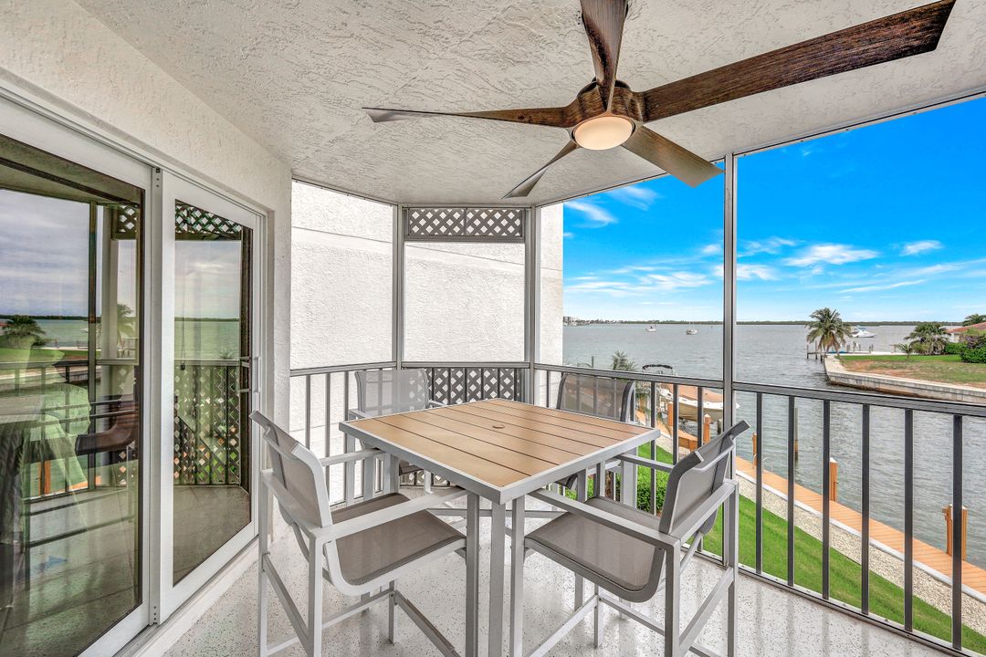 991 N Barfield Dr #205, Marco Island, FL 34145