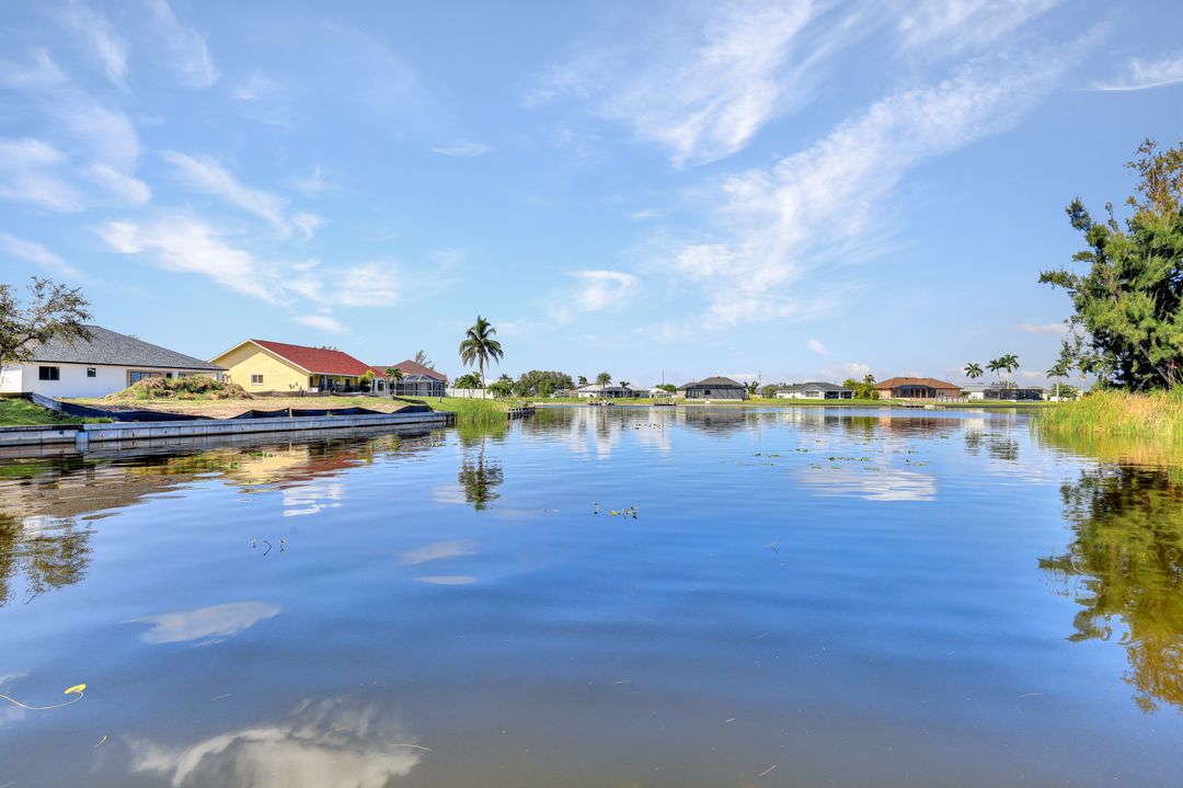 406 SW 28th St, Cape Coral, FL 33914