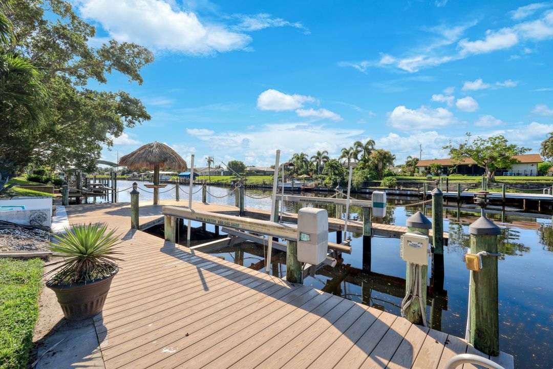 1426 SE 32nd St, Cape Coral, FL 33904