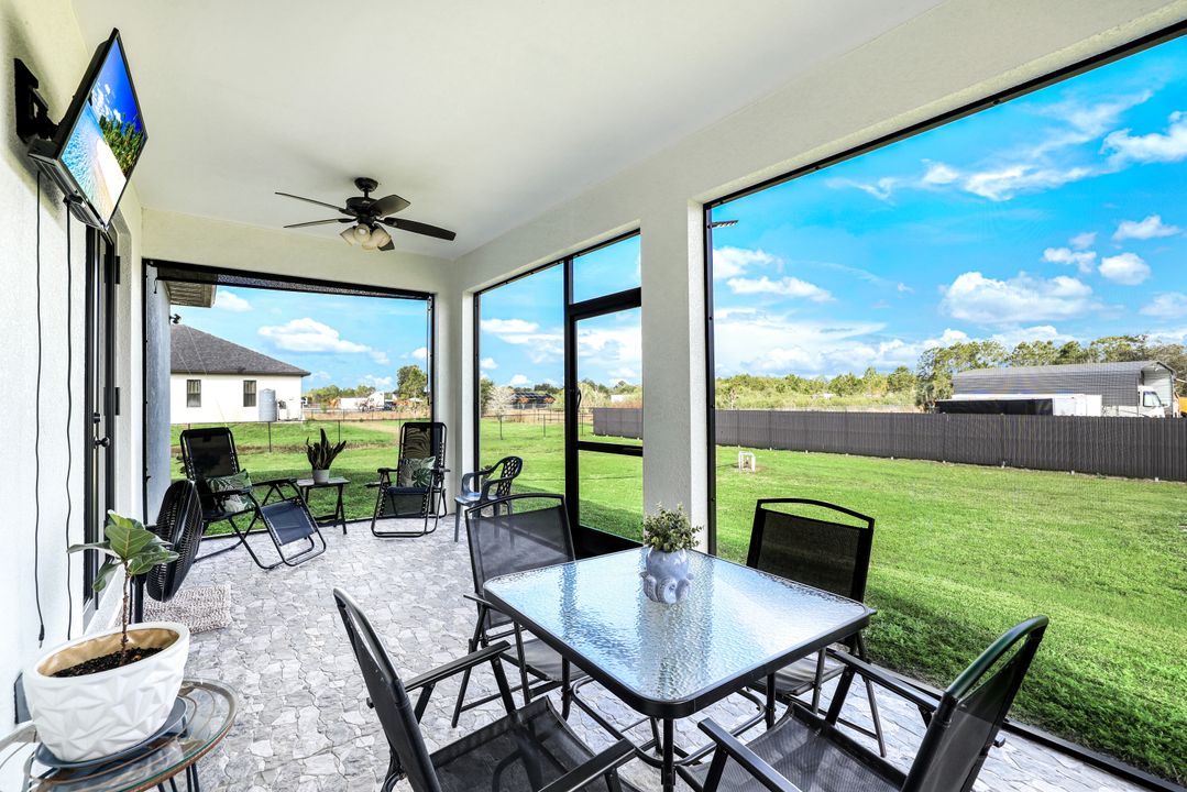 4217 24th Ave NE, Naples, FL 34119