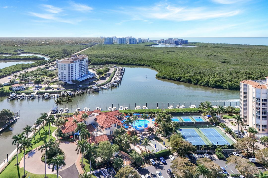 13665 Vanderbilt Dr #301, Naples, FL 34110