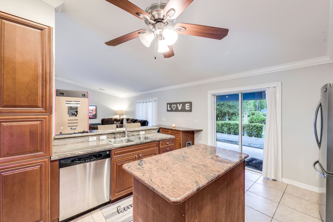 4295 14th St NE, Naples, FL 34120