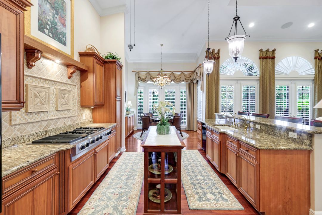 940 Sea Oats Ct, Marco Island, FL 34145