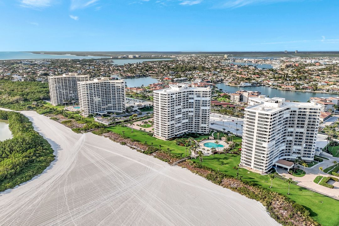 320 Seaview Ct #305, Marco Island, FL 34145