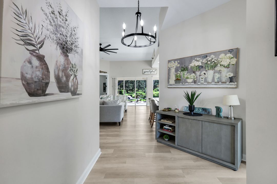 4402 Prescott Ln, Naples, FL 34119