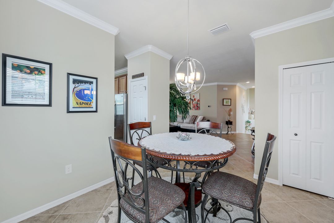 3153 Aviamar Cir #201, Naples, FL 34114