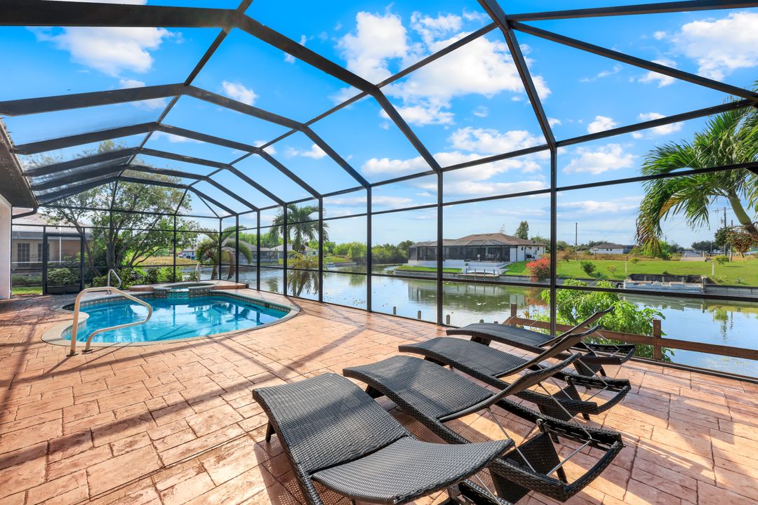 602 NW 3rd Ave, Cape Coral, FL 33993