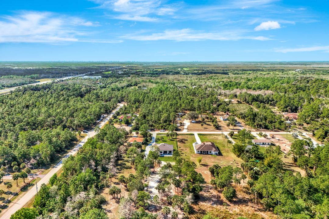 2546 4th St NW, Naples, FL 34120