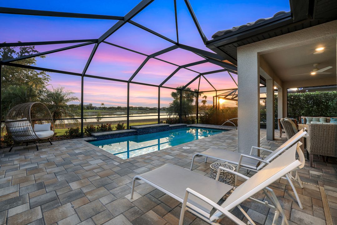 19572 Utopia Ln, Estero, FL 33913