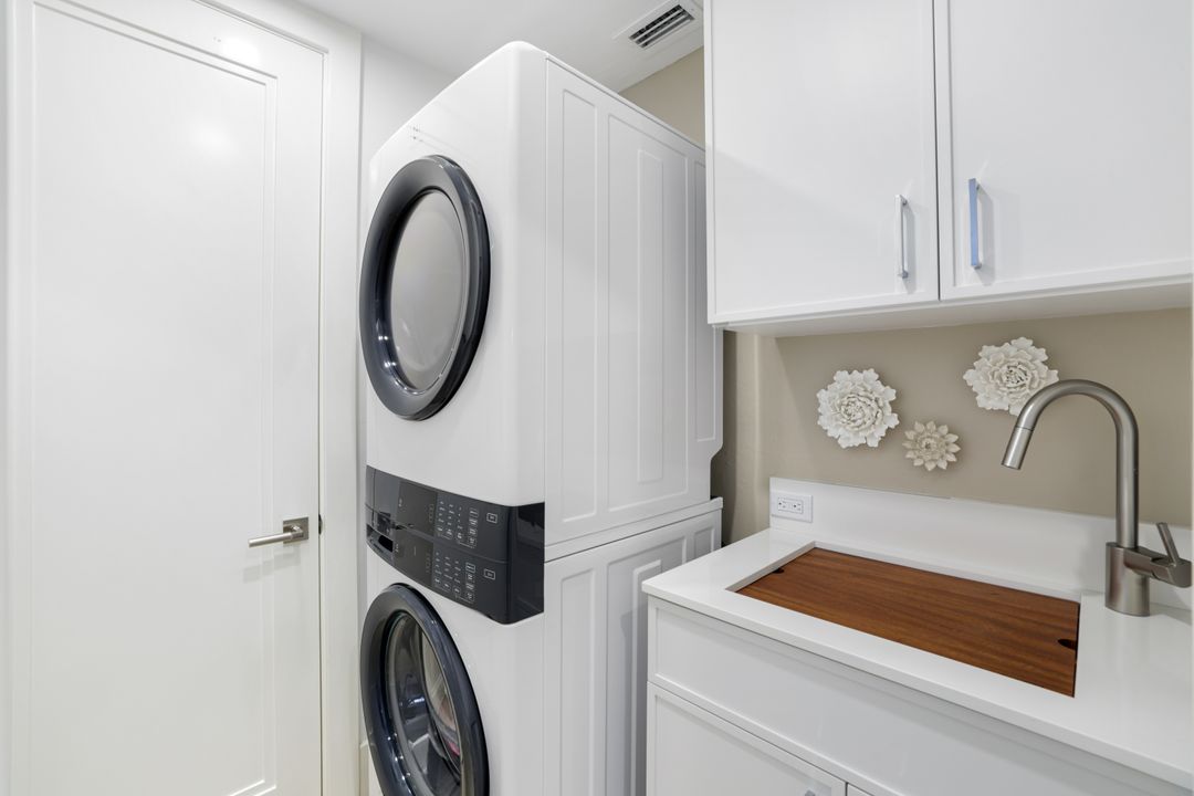 510 Club Marco Cir #102, Marco Island, FL 34145