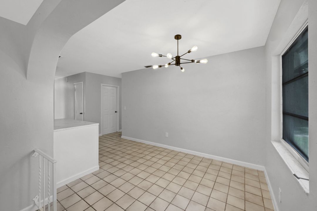 206 SE 46th Ter, Cape Coral, FL 33904
