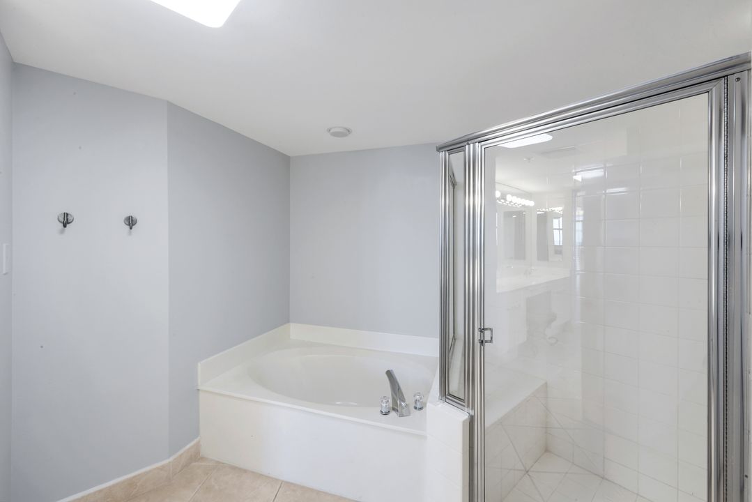 980 Cape Marco Dr #1602, Marco Island, FL 34145